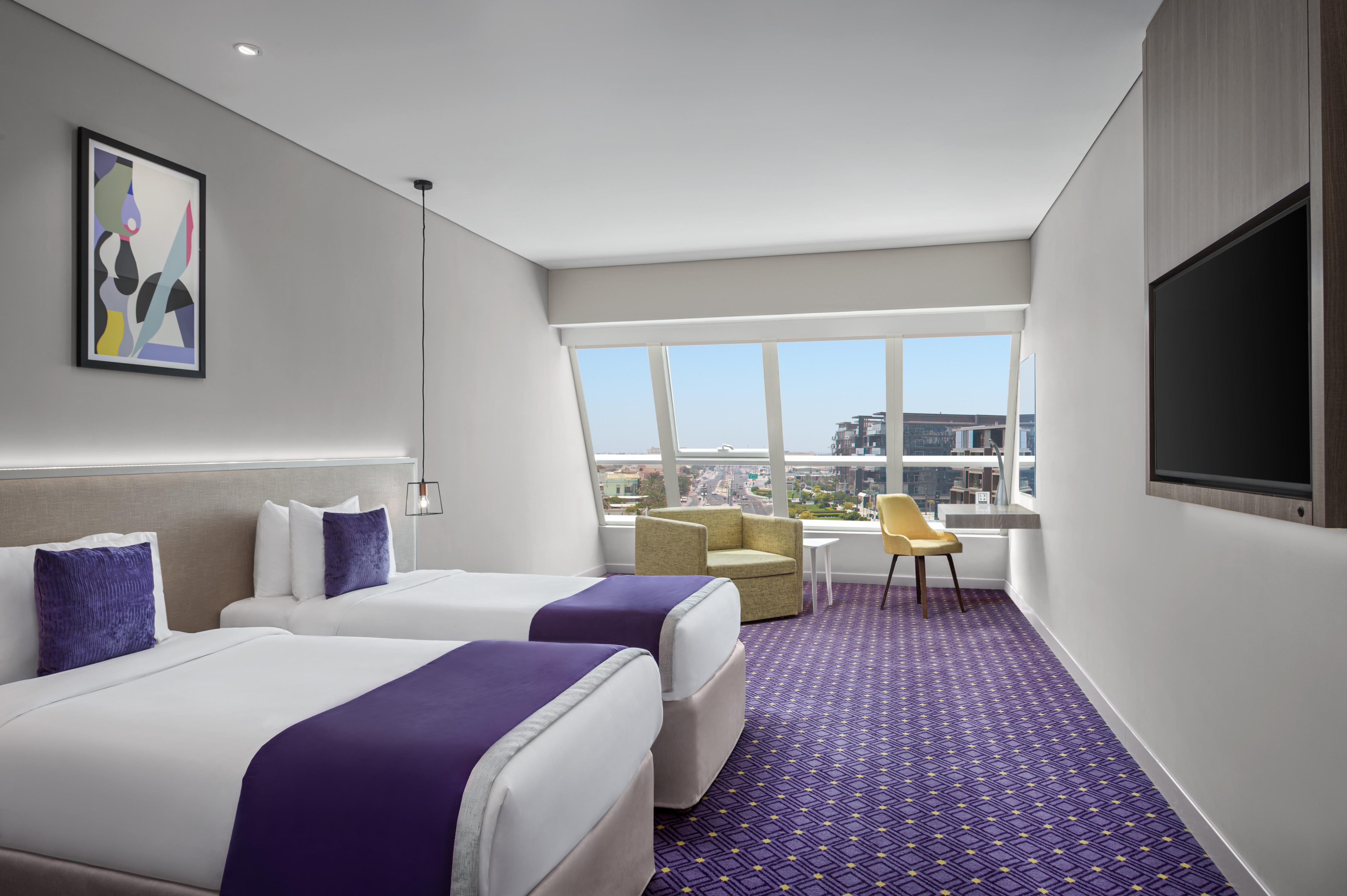 Leva Hotel Mazaya Centre ドバイ エクステリア 写真