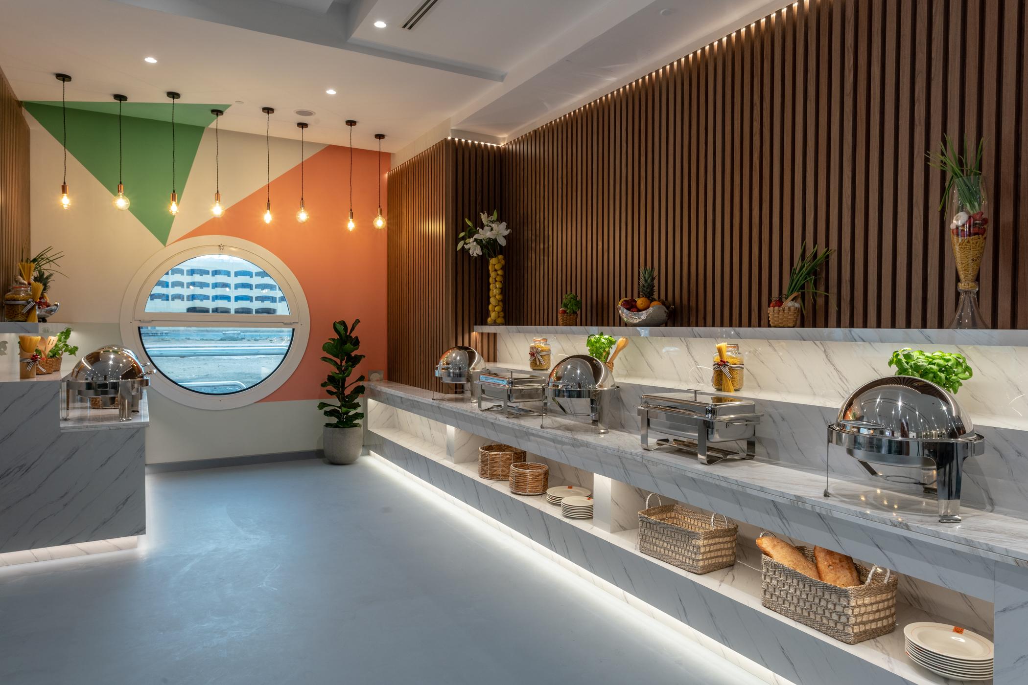 Leva Hotel Mazaya Centre ドバイ エクステリア 写真
