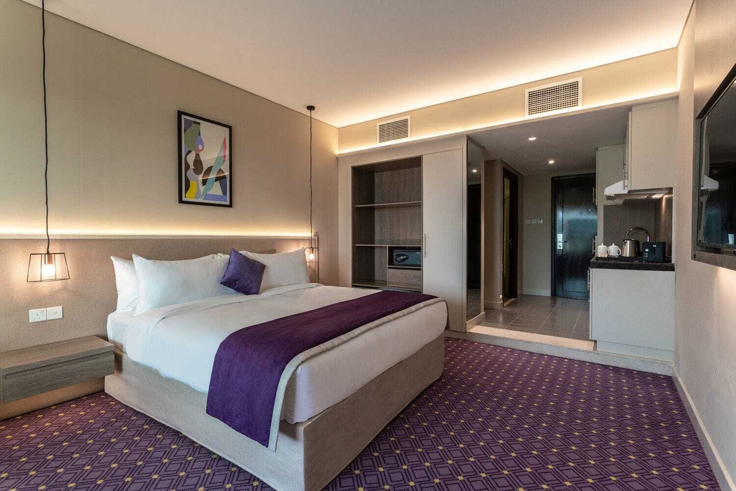 Leva Hotel Mazaya Centre ドバイ エクステリア 写真